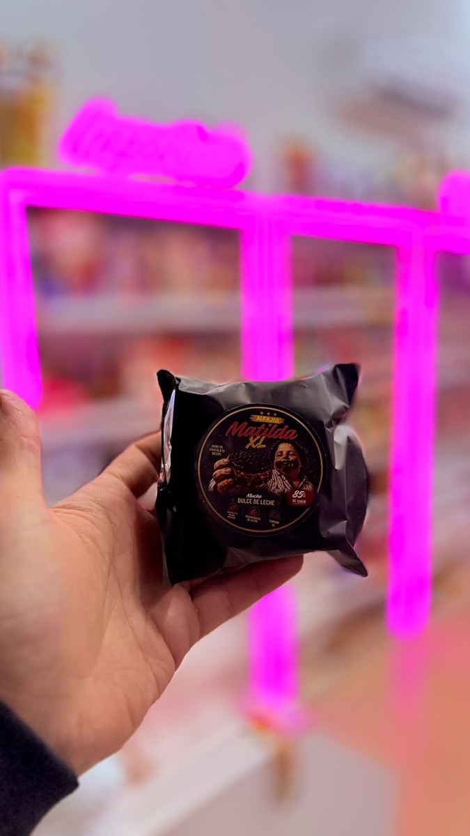 Alfajor Matilda XL Chocolate Negro