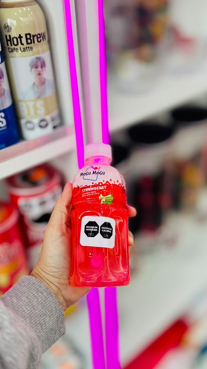 Mogu Mogu Strawberry