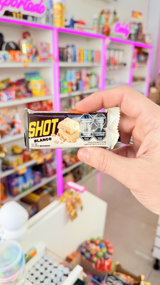 Shot Blanco chico