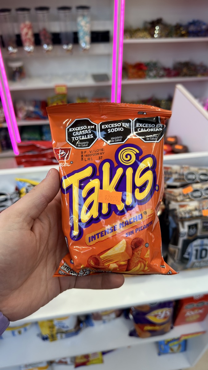Oferta 4: 100g gomitas + Takis